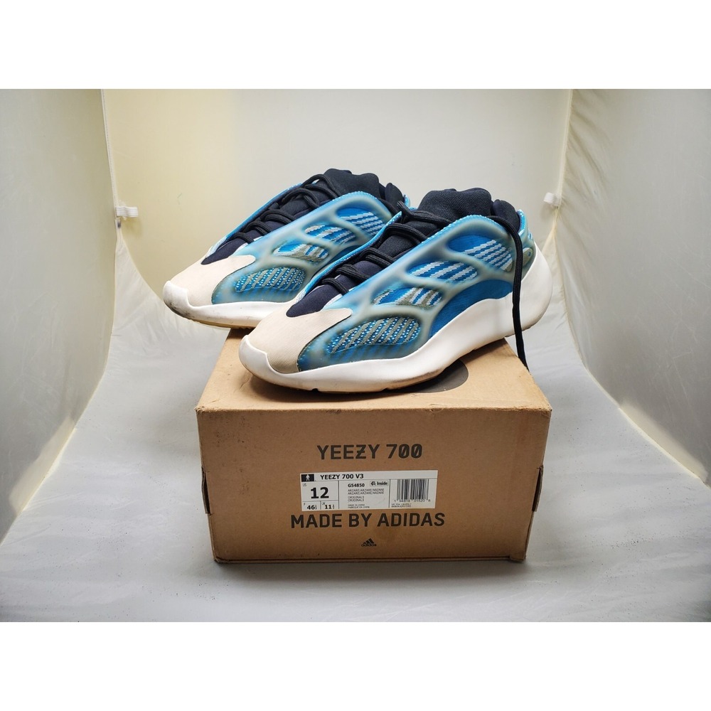 Adidas Yeezy 700 V3 Arzareth (G54850) - Size US 12 With Box